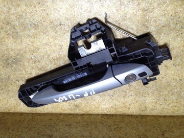 KLIKA DVEŘE LEVÝ MERCEDES W204 2047600170