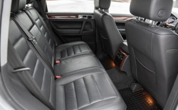 Volkswagen Touareg I 3.2 i V6 24V 220KM 2003 Volkswagen Touareg 3.2 V6 220KM Automat Skora Climatron Full Serwis ASO, zdjęcie 23