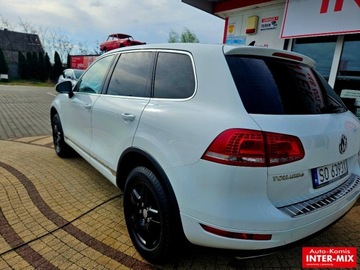 Volkswagen Touareg II SUV 3.0 V6 TDI BlueMotion  245KM 2012 Volkswagen Touareg Zarejestrowany maly przebieg, zdjęcie 4