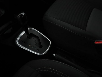 Toyota Yaris III Hatchback 5d Facelifting 2017 1.5 Hybrid 100KM 2018 Toyota Yaris hybryda automat kamera klima-auto., zdjęcie 27