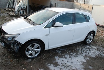 OPEL ASTRA IV J ЛЕГКОСПЛАВНЫЕ ДИСКИ 17 5x115 ZAFIRA C