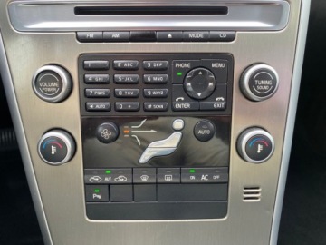 Volvo XC60 I SUV 2.0 D3 163KM 2010 Volvo XC 60 LEDY AUTOMAT NAWIGACJA TEMPOMAT PARKTRONIC163 KONIE ZAREJESTRO, zdjęcie 9