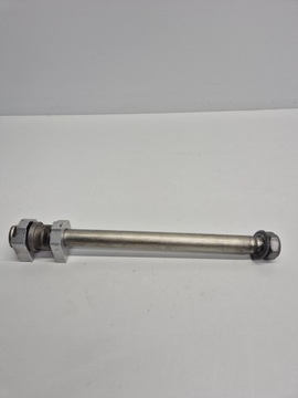 Triumph Tiger 800 XC (16-) OŚ OŚKA TYŁ