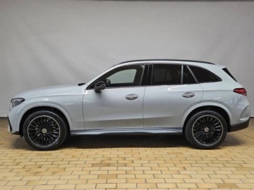 Mercedes GLC C254/X254 Coupe 2.0 200 204KM 2025 MERCEDES-BENZ GLC 200 4-Matic AMG Line 2.0 (204KM) 2025, zdjęcie 1