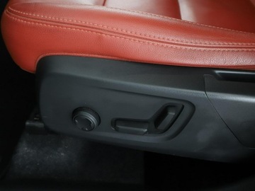 Volvo XC40 Crossover 1.5 T3 163KM 2019 Volvo XC 40 Momentum Pro T3 automat skóra navi, zdjęcie 37