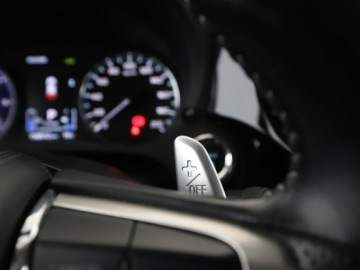 Mitsubishi Outlander III SUV PHEV Facelifting 2020 2.4 PHEV 224KM 2020 Mitsubishi Outlander PHEV automat 4x4 grzane, zdjęcie 32