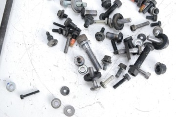 Болт наполнителя рамы YAMAHA FZ6 S2 Fazer