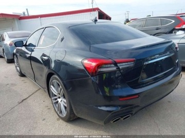 Maserati Ghibli III 2022 Maserati Ghibli Modena 2022 3.0l 3.0 Benzyna 424KM, zdjęcie 3