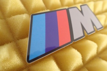 НАКЛЕЙКА BMW M НАКЛЕЙКА 7,9 x 3 см