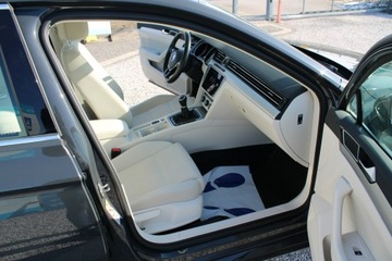 Volkswagen Passat B8 Limousine Facelifting 1.5 TSI EVO 150KM 2019 Volkswagen Passat ESSENCE LED, zdjęcie 30