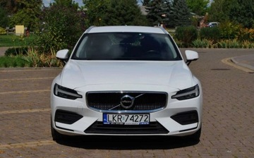 Volvo V60 II  2021 Volvo V60 GWARANCJA, 2021r, 2.0 Diesel Hybryda, Automat, Bogate wyposazeni, zdjęcie 17