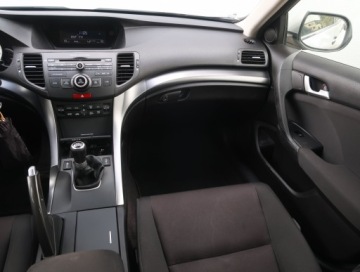 Honda Accord VIII Sedan 2.0 VTEC 156KM 2014 Honda Accord 2.0 i-VTEC, GAZ, Xenon, Bi-Xenon, zdjęcie 7