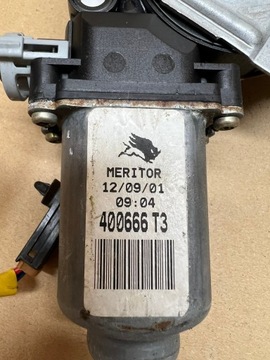 ZVEDÁK MECHANIZMUS OKNO PRAVÝ PŘEDNÍ MICRA K11 3D 99-03