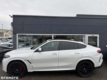 BMW X6 G06 SUV Facelifting 3.0 30d 298KM 2025 BMW X6 BMW X6 3.0 Diesel 299KM, zdjęcie 2