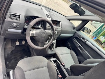 Opel Zafira B 1.9 CDTI ECOTEC 100KM 2005 Opel Zafira Bemowo 1.9 Diesel, 2005 rok produkcji KOMIS TYSIAK, zdjęcie 5