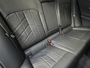 BMW Seria 5 G90-91 Touring 2.0 520d 197KM 2025 BMW Seria 5 520d xDrive Sport Sedan 2.0 (197KM) 2025, zdjęcie 13