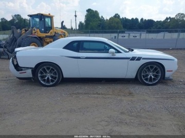 Dodge Challenger III 2022 Dodge Challenger challenger gt 3.6 Benzyna 303KM, zdjęcie 6