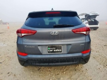 Hyundai Tucson III 2018 Hyundai Tucson Sel 2018 2.0 Benzyna 164KM, zdjęcie 2