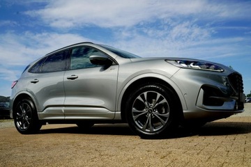 Ford Kuga III SUV Plug-In 2.5 Hybrid 190KM 2023 Ford Kuga VIGNALE skóra Nawi FUL LED el.klapa, zdjęcie 2