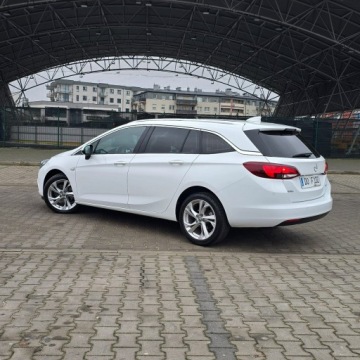 Opel Astra J GTC 1.4 Turbo ECOTEC 140KM 2016 Opel Astra K 1.4 Turbo Cosmo, zdjęcie 10