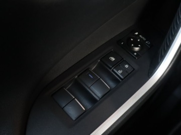 Toyota RAV4 V SUV 2.5 Hybrid Dynamic Force 218KM 2020 Toyota RAV 4 2.5 Hybrid, Salon Polska, zdjęcie 15