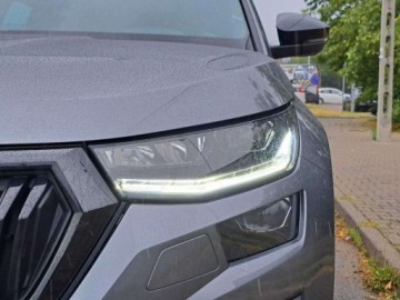 Skoda Kodiaq I SUV Facelifting 2.0 TSI 190KM 2023 Skoda Kodiaq Sportline 4x4, el. hak, Salon Polska, I wlasciciel, Serwis AS, zdjęcie 9