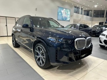 BMW X5 G05 SUV Facelifting 3.0 30d 298KM 2025 BMW X5 xDrive30d Sport Suv 2.0 (298KM) 2025, zdjęcie 3