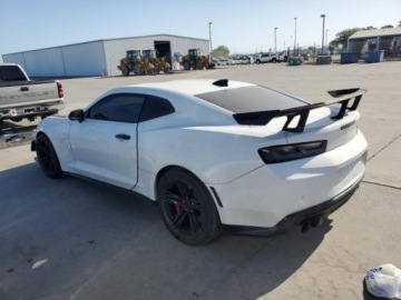 Chevrolet Camaro VI 2018 Chevrolet Camaro 2018 CHEVROLET CAMARO ZL1 6.2 Benzyna 650KM, zdjęcie 2