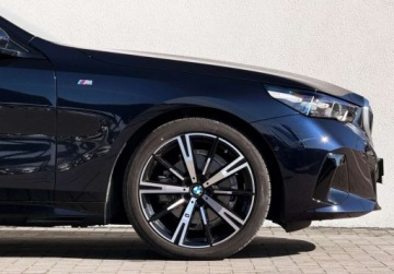 BMW Seria 5 G90-91 2025 BMW Seria 5 I wlasciciel M Sport Hak Gwarancja Bezwypadkowy FVAT23, zdjęcie 11