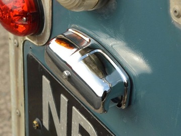 SVĚTLO TABULKY CHROM LAND ROVER DEFENDER SÉRIE