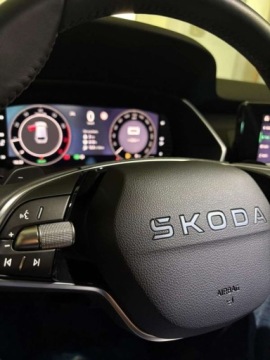 Skoda Octavia IV Liftback 1.5 TSI EVO 150KM 2024 Skoda Octavia 1.5 mHEV 150 KM DSG Gwarancja Salon PL FV23 2024 1.5, zdjęcie 11