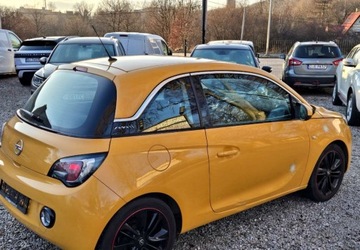Opel Adam Hatchback 1.2 70KM 2018 Opel Adam Zadbany z malym przebiegiem dobra wersja wyposazenia 1.2 70KM, zdjęcie 4