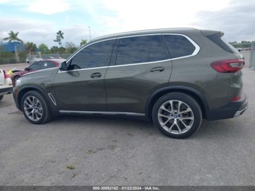 BMW X5 G05 2022 BMW X5 xDrive45E 2022 3.0l 3.0 Hybryda 282KM, zdjęcie 2