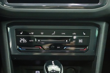Volkswagen Tiguan II SUV 1.5 TSI EVO 150KM 2020 VW Tiguan 1.5 TSI, Salon Polska, 1. Właściciel, zdjęcie 9