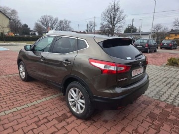Nissan Qashqai II Crossover 1.2 DIG-T 115KM 2014 Nissan Qashqai Panorama Dach Nawicacja Kamera Cofania 1.2 Benzyna 115KM, zdjęcie 8