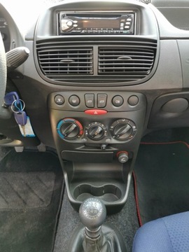 Fiat Punto II Hatchback 1.2 i 60KM 2003 FIAT PUNTO 1.2i 2003 KLIMA ELEKTRYKA ABS WAŻNE OPŁATY! FAKTURA MARŻA!, zdjęcie 27