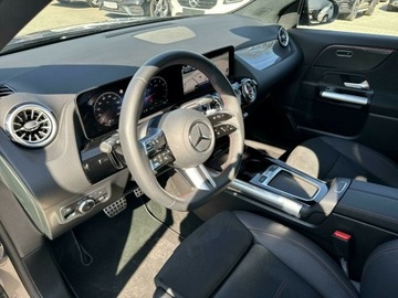 Mercedes GLA II Off-roader Facelifting 1.3 200 163KM 2024 Mercedes-Benz GLA 200 Mercedes-Benz GLA 200 200 Pa, zdjęcie 9