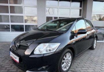 Toyota Auris I Hatchback 1.8 Valvematic 147KM 2009 Toyota Auris 147 KM, Xenony, salon Polska, serwis ASO 1.8 Benzyna 147KM, zdjęcie 19