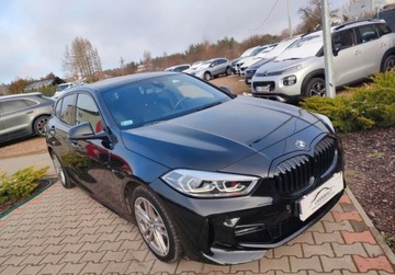 BMW Seria 1 F40 2020 BMW Seria 1 Jak NOWA Zobacz GWARANCJA M Pakiet 69 tys. Km VAT23 2.0, zdjęcie 2