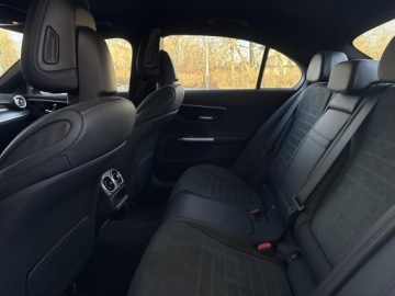 Mercedes Klasa C W206 Limuzyna 1.5 180 170KM 2024 Mercedes-Benz C 180, zdjęcie 18