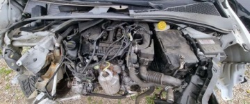 Citroen C3 III 2022 Citroen C3 122022r, 1.2 Benzyna. Uszkodzony przod. 1.2 Benzyna 80KM, zdjęcie 4