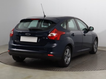 Ford Focus III Hatchback 5d facelifting 1.6 TDCi 95KM 2014 Ford Focus 1.6 TDCi, Salon Polska, Klima, zdjęcie 4
