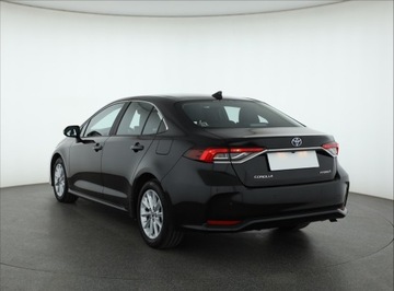 Toyota Corolla XII Sedan 1.8 Hybrid 122KM 2022 Toyota Corolla 1.8 Hybrid, Salon Polska, zdjęcie 3