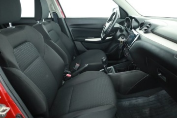 Suzuki Swift VI Hatchback Facelifting 1.2 DualJet SHVS 83KM 2021 Suzuki Swift 1.2, Salon Polska, 1. Właściciel, zdjęcie 6