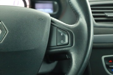 Renault Megane III Grandtour Facelifting 2013 Energy TCe 115KM 2015 Renault Megane 1.2 TCe, Salon Polska, Klima, zdjęcie 14