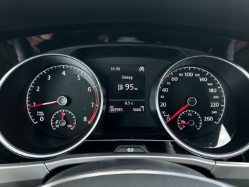 Volkswagen Touran III 1.5 TSI EVO 150KM 2021 Volkswagen Touran 1.5 TSI EVO Comfortline Plus. VAT Marza 1.5 Benzyna, zdjęcie 25