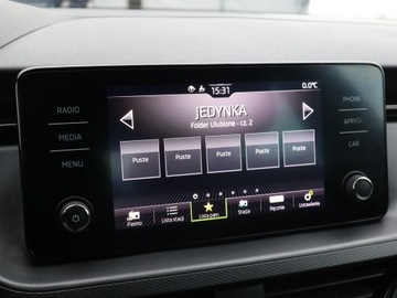 Skoda Kamiq Crossover 1.0 TSI 95KM 2023 Skoda Kamiq 1.0 TSI, Salon Polska, Serwis ASO, zdjęcie 11