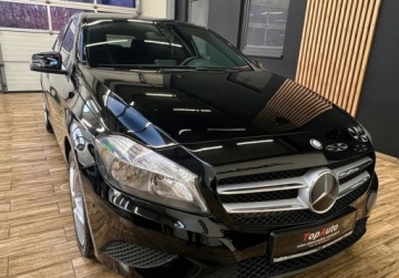 Mercedes Klasa A W176 Hatchback 5d 1.6 200 BlueEFFICIENCY 156KM 2014 Mercedes-Benz Klasa A 1.6 156 KM gwarancja 136 tys km bezwypadkowy ma, zdjęcie 3