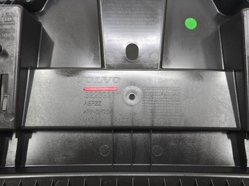 KUFR SKŘÍŇKA VANA VOLVO C40 XC40 EV 21-25 PŘEDNÍ