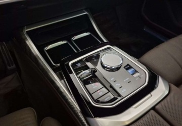 BMW Seria 7 G70 Sedan 3.0 40d 299KM 2025 BMW Seria 7 d 299 KM xDrive l M Sport PRO l Bowers Wilkins l Hak 3.0, zdjęcie 15